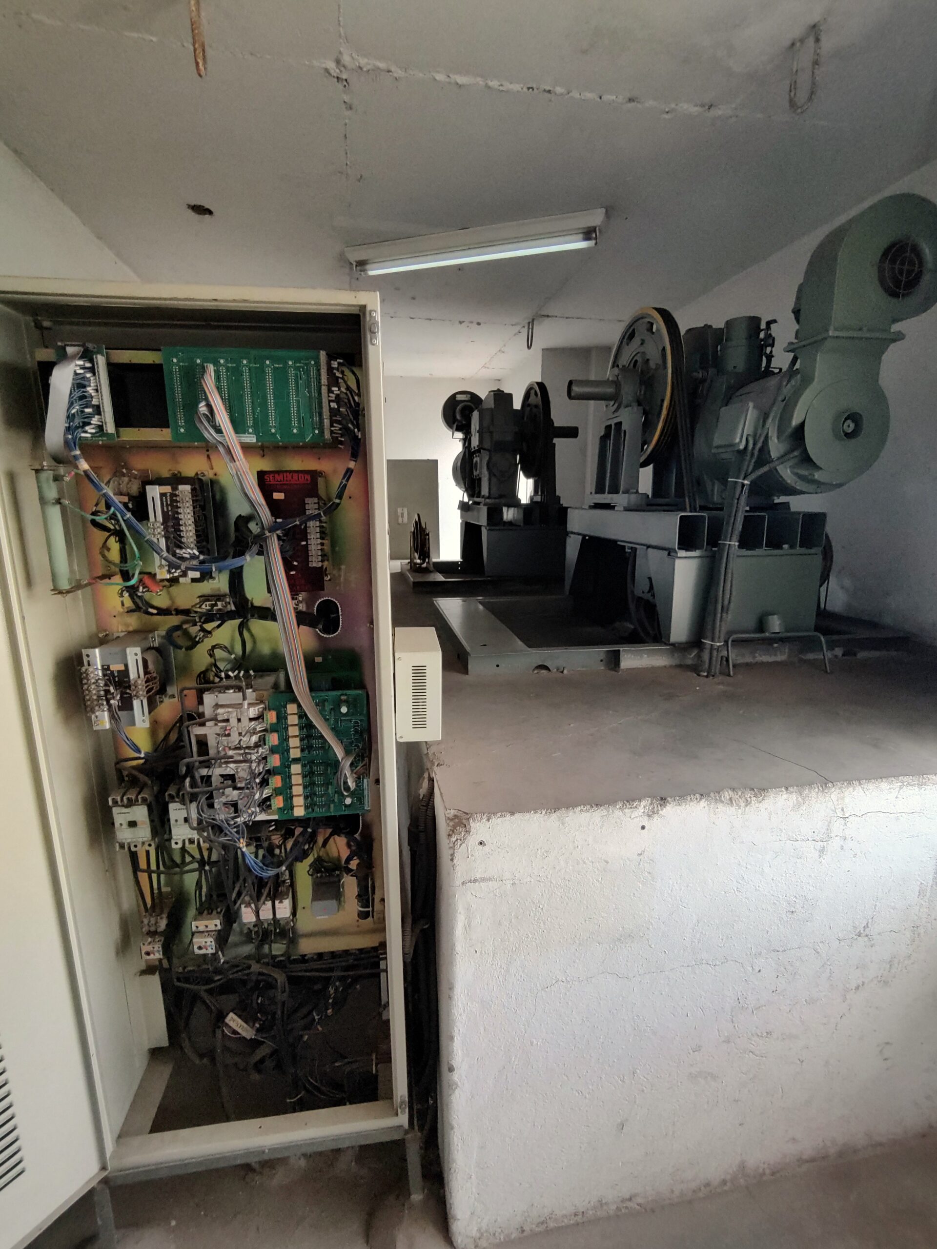 Before image alt